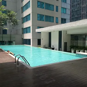 Apartment Kl Casa At Mercu Summer Klcc, Kuala Lumpur